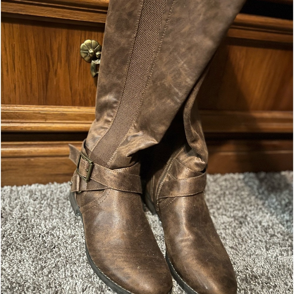 Knee high boots